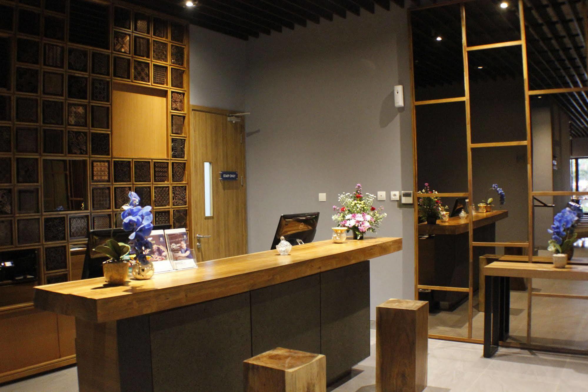 Batiqa Hotel Lampung Bandar Lampung Eksteriør bilde